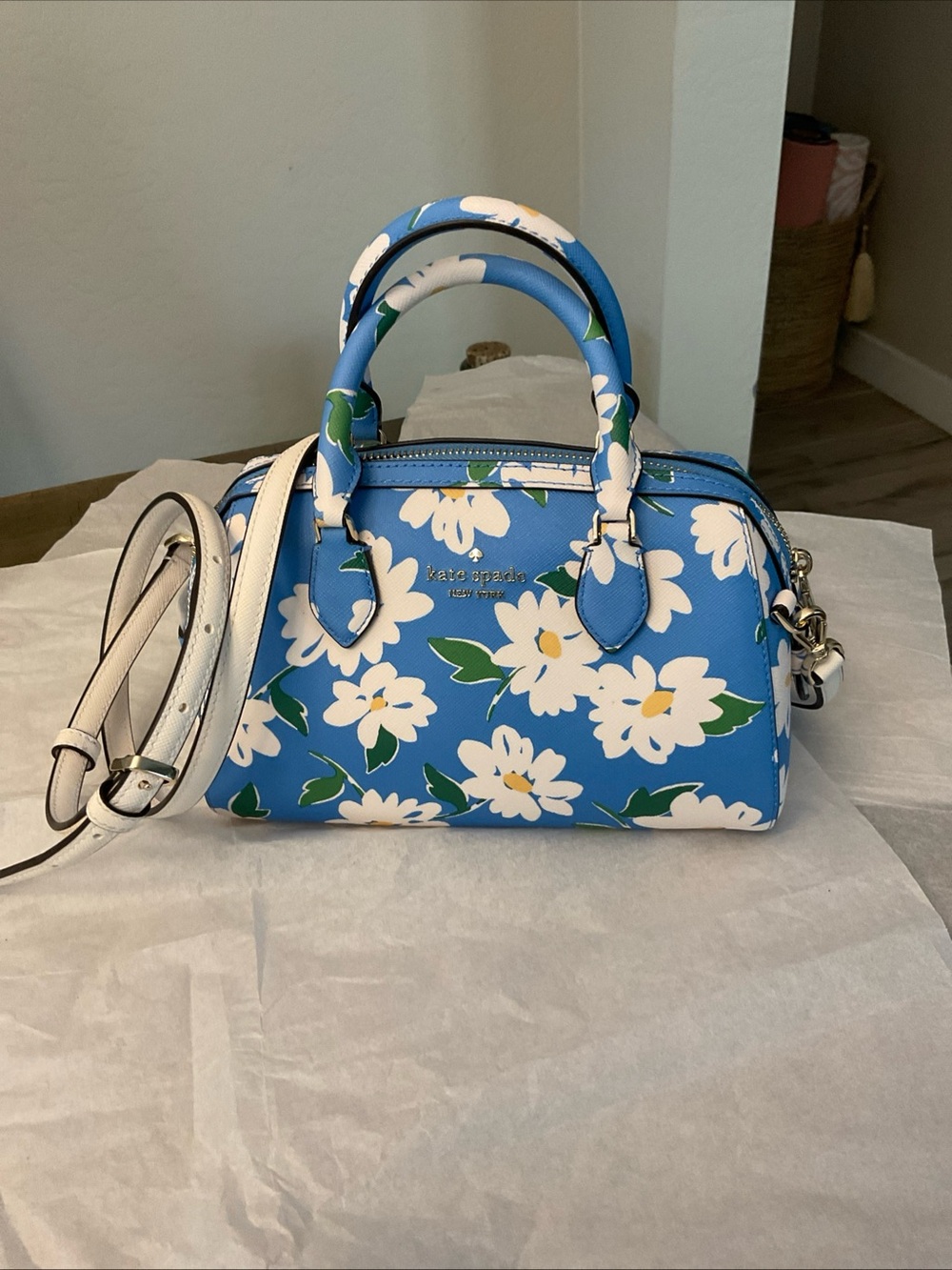 NWT Kate Spade Madison Tide Pool Charming Daisy Duffle Handbag Crossbody Bag New